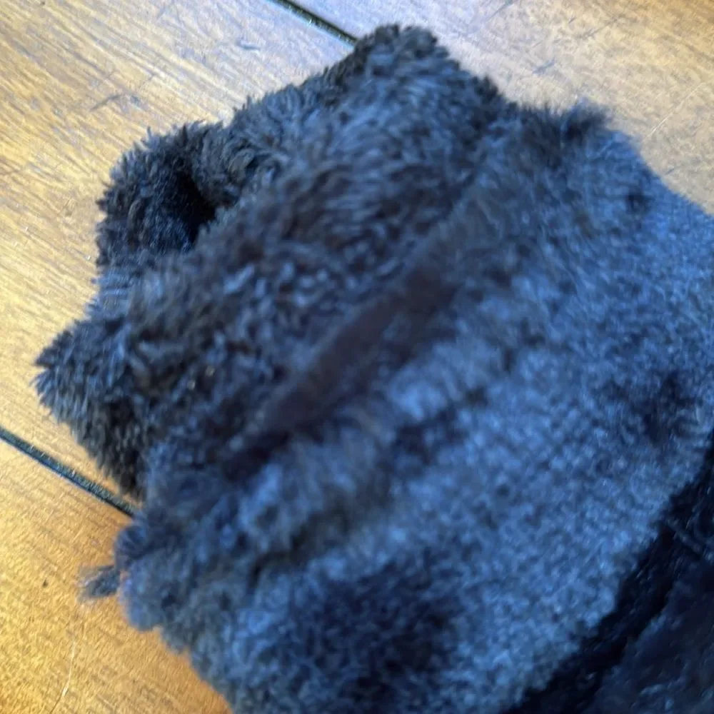 Black Warm Winter Touchscreen Gloves - Faux Suede & Faux Fur
